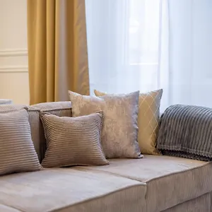  Apartment Exclusive & Prestigious W/ Balcony Hungary